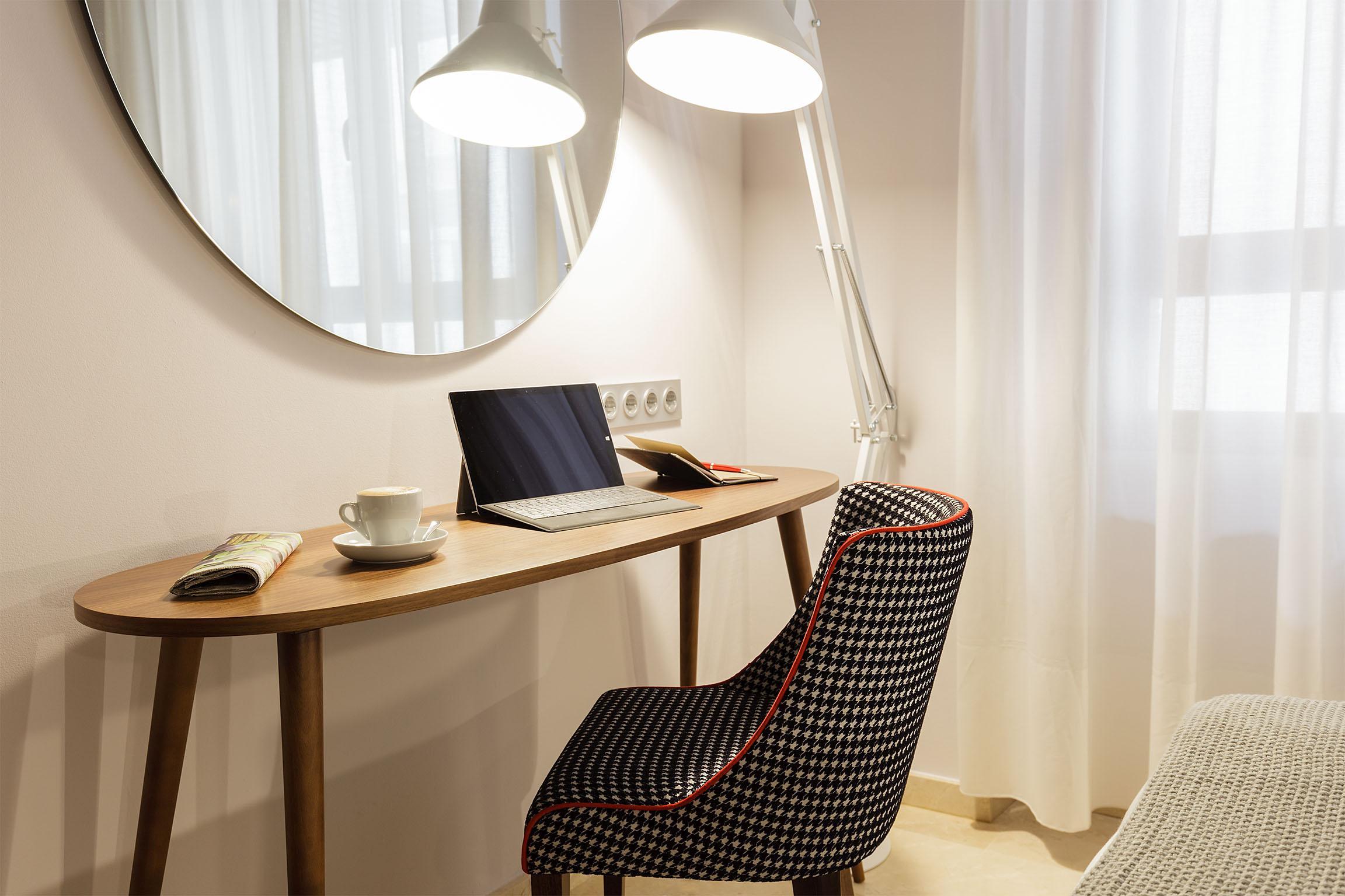Hotel Pamplona Plaza Экстерьер фото