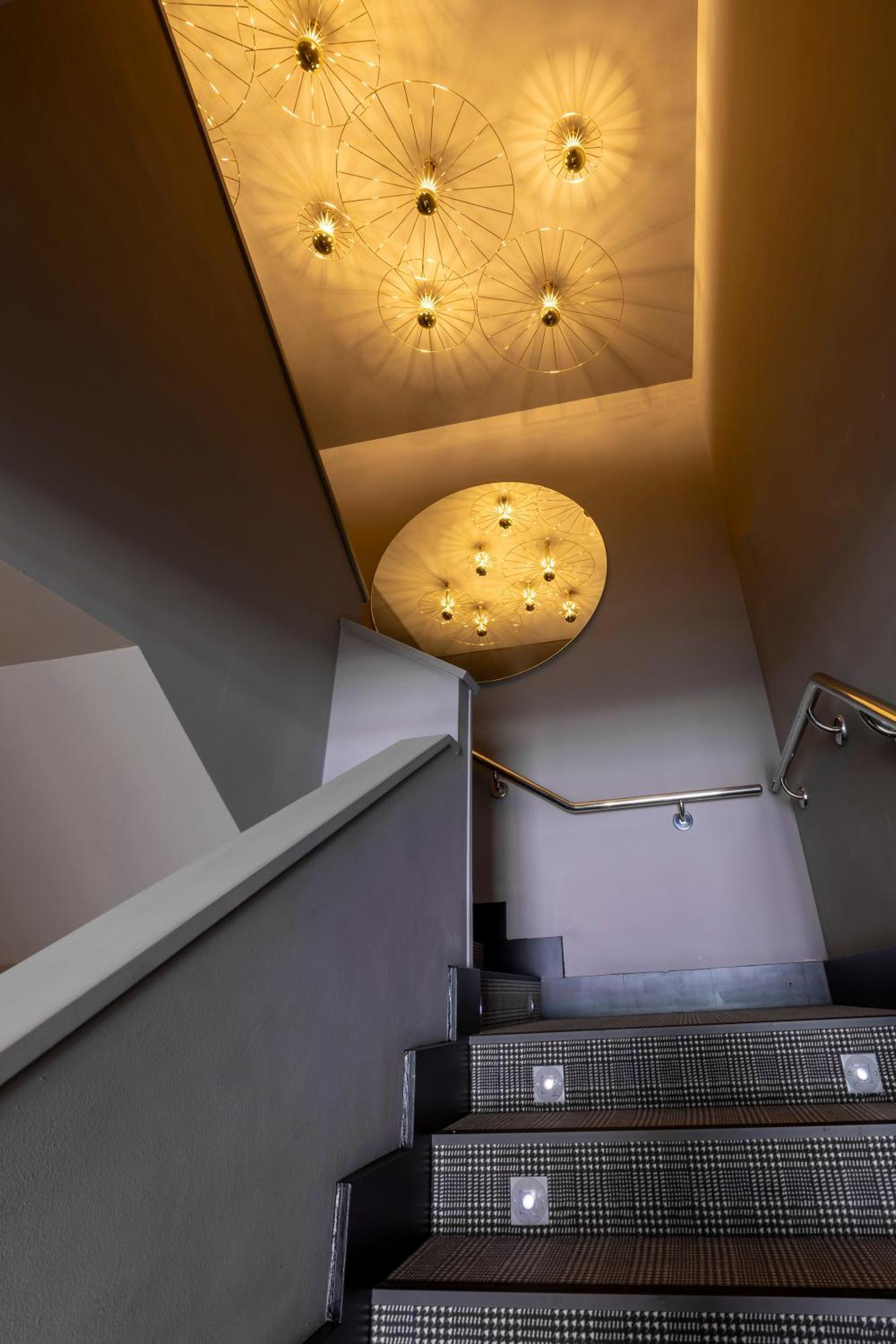 Hotel Pamplona Plaza Экстерьер фото